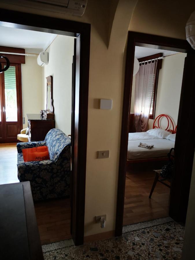 Lido Di Venezia Mare E Cinema Apartment Exterior foto