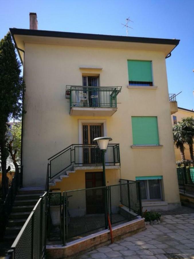 Lido Di Venezia Mare E Cinema Apartment Exterior foto